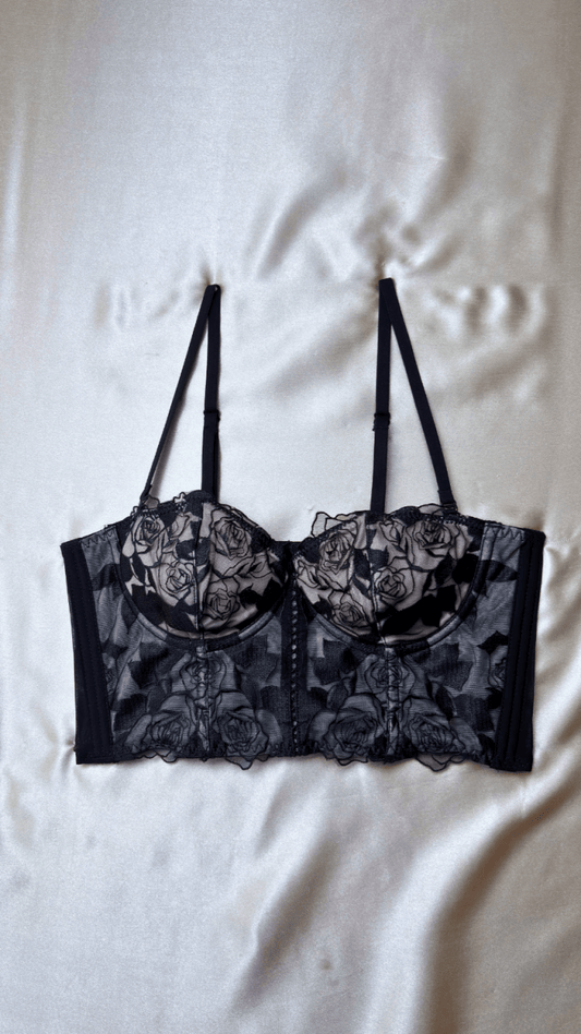 Lingerie-Inspired Fashion: The Bold Trend Redefining Everyday Wear - CHAMBRE 535