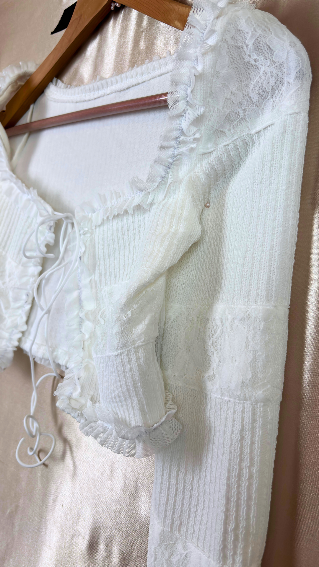 White Ruffles Crop Cardigan Top TRÈS FOU OR SOMETHING