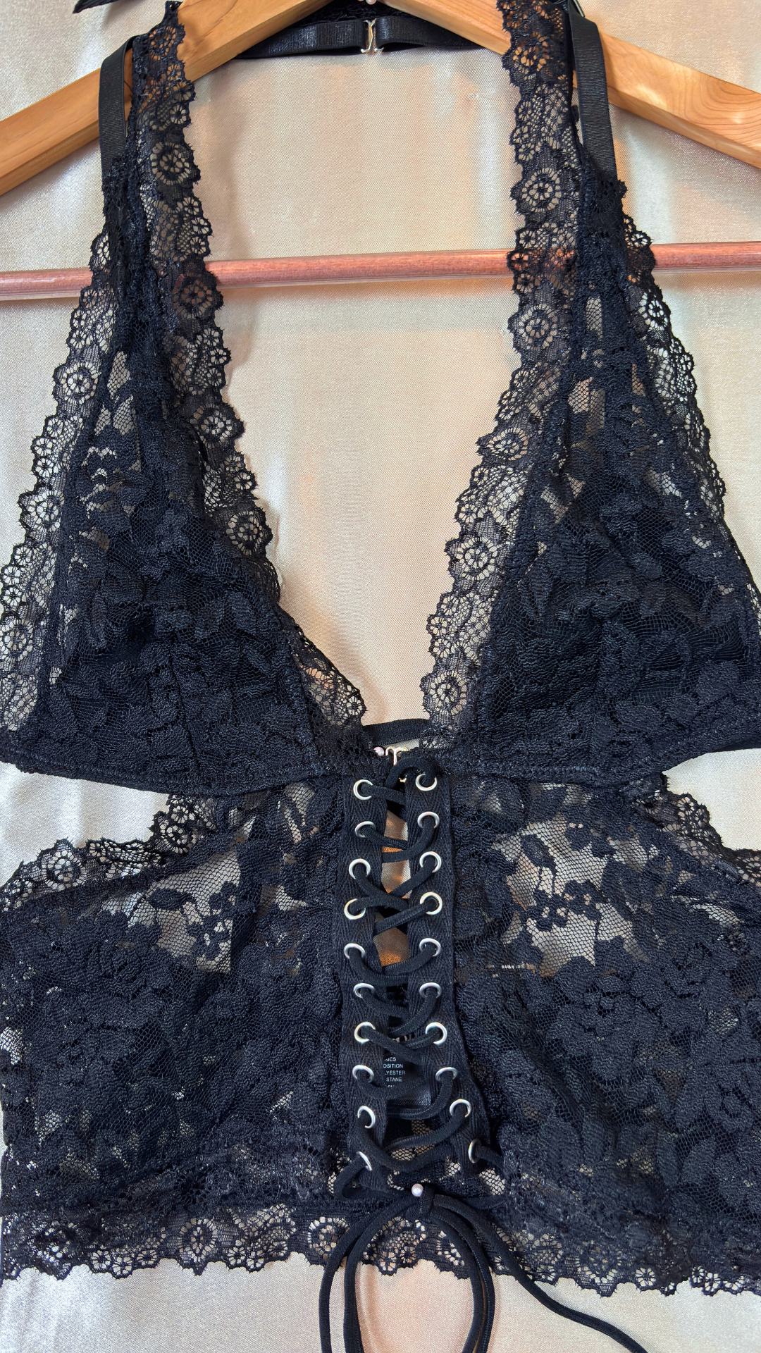 Gothic Lace Halter Top TRÈS FOU OR SOMETHING