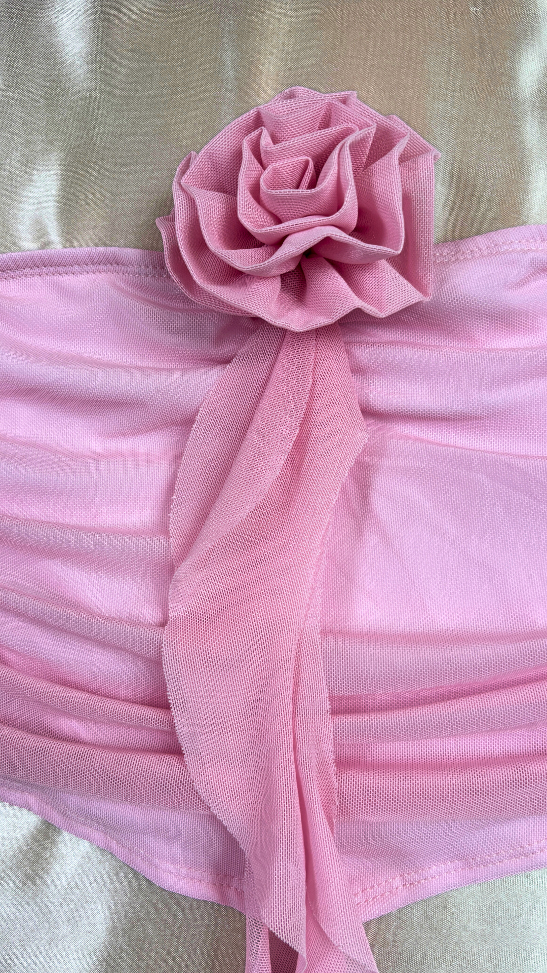 Flower Ruffle Tube Top TRÈS FOU OR SOMETHING