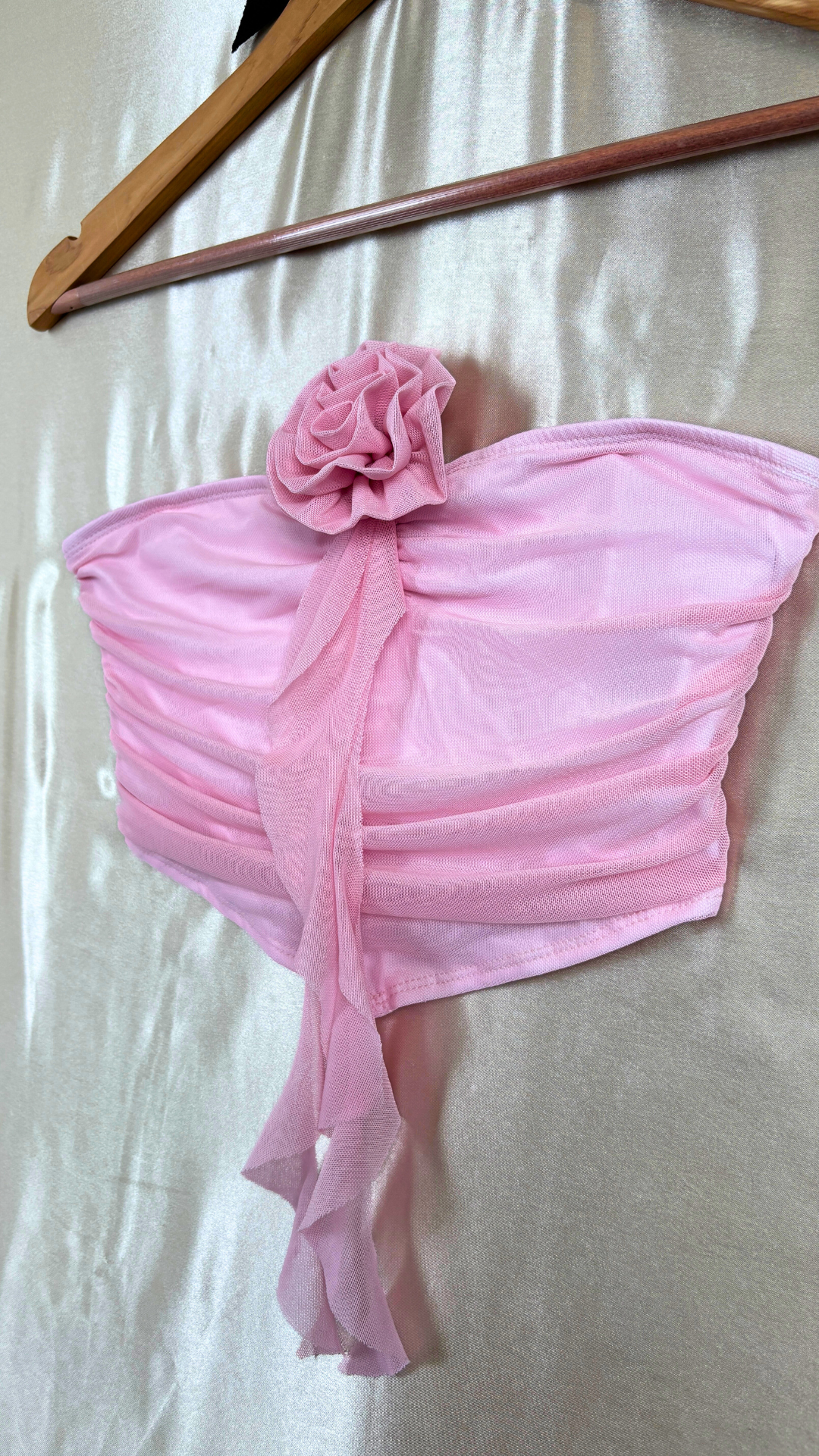 Flower Ruffle Tube Top TRÈS FOU OR SOMETHING
