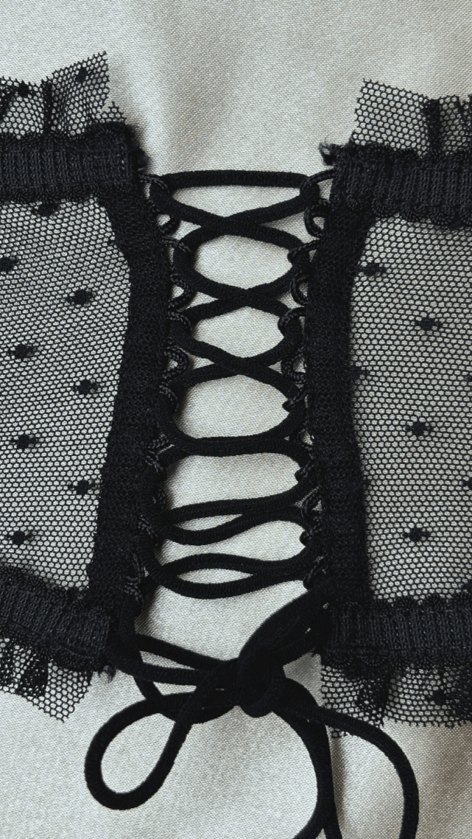 Amee Black Garter - TRÈS FOU OR SOMETHING