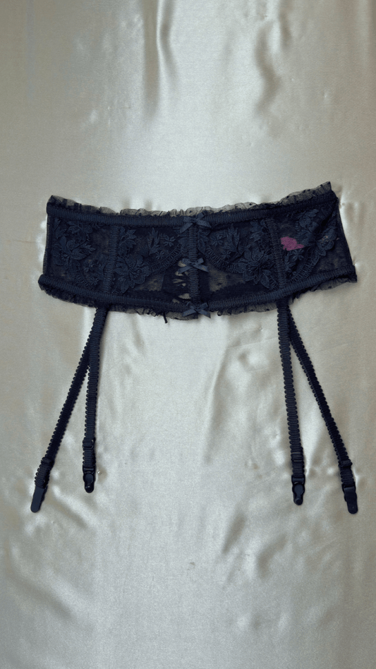 Amee Black Garter - TRÈS FOU OR SOMETHING