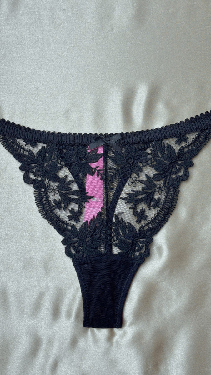 Amee Black Panty - TRÈS FOU OR SOMETHING
