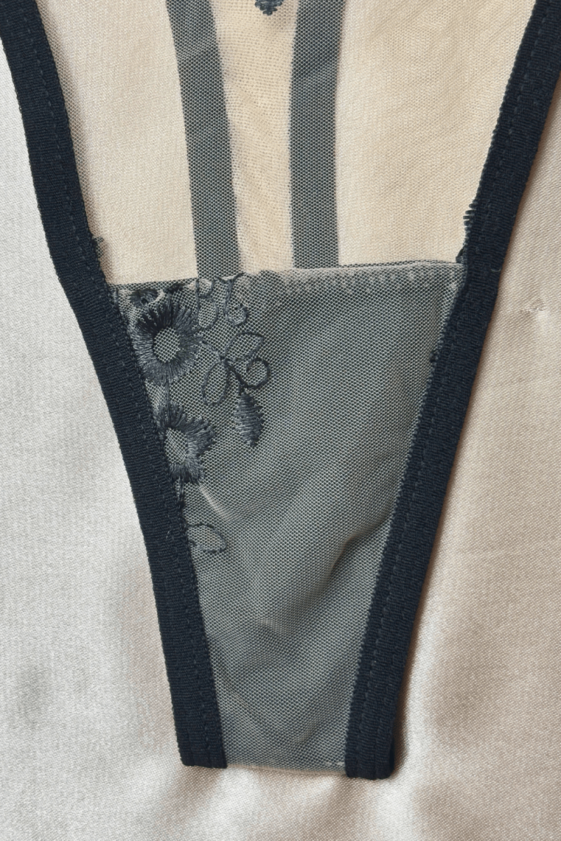 Audrey Panty - TRÈS FOU OR SOMETHING