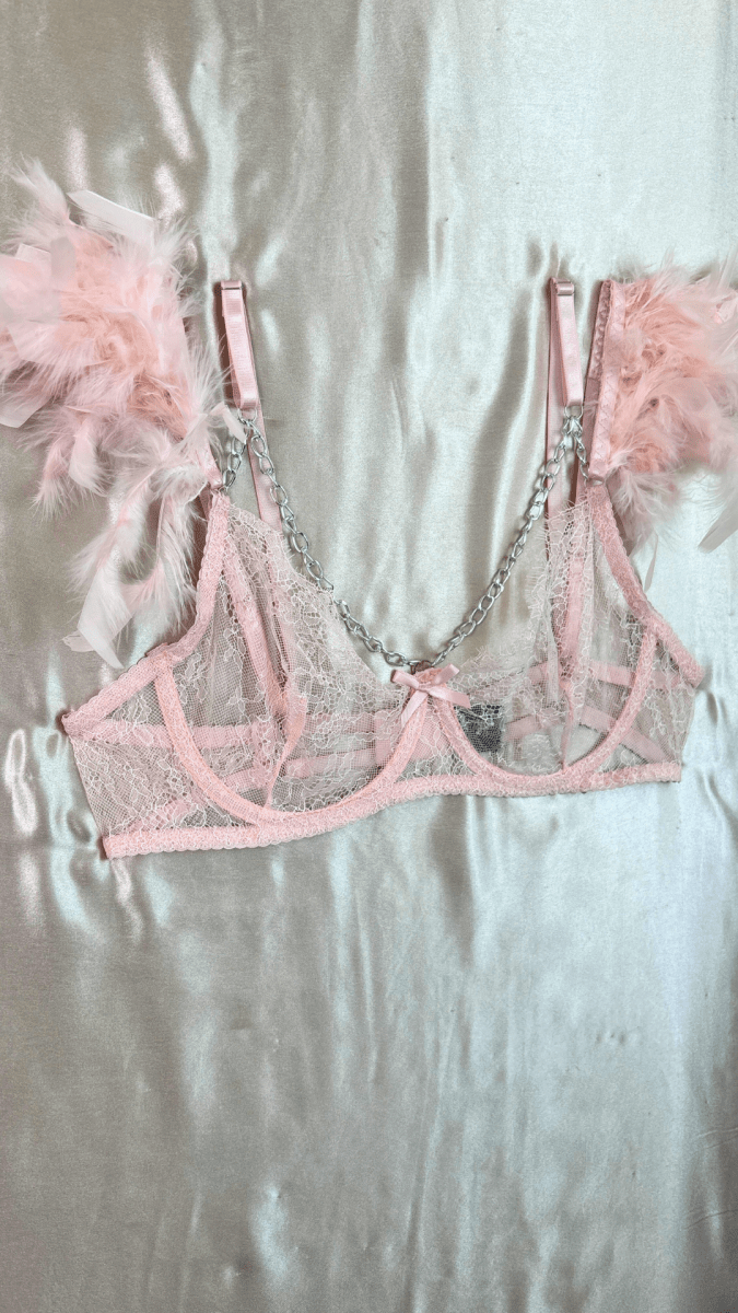 Babygirl Feathers Bra - TRÈS FOU OR SOMETHING