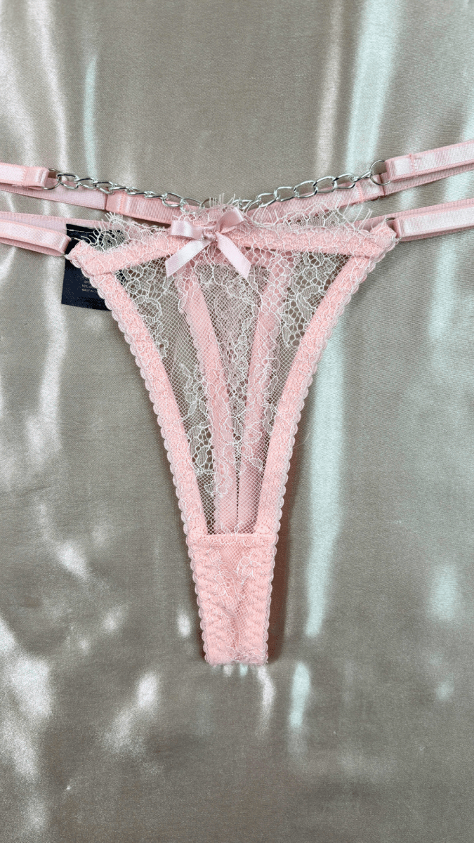 Babygirl Feathers Panty - TRÈS FOU OR SOMETHING