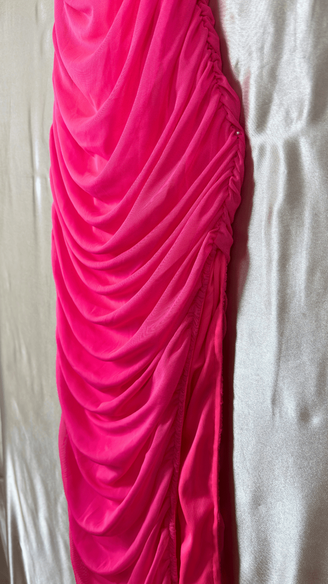 Barbie's Bestie Dress - TRÈS FOU OR SOMETHING