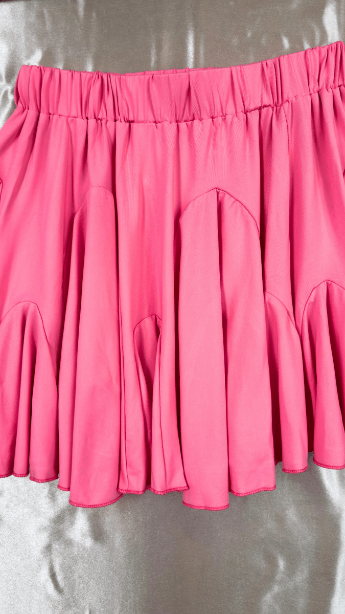 Beachy Frilly Skirt - TRÈS FOU OR SOMETHING