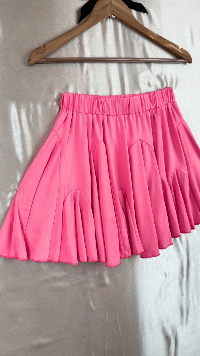 Beachy Frilly Skirt - TRÈS FOU OR SOMETHING