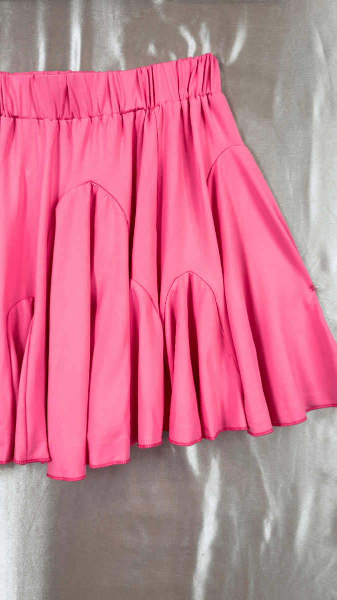 Beachy Frilly Skirt - TRÈS FOU OR SOMETHING