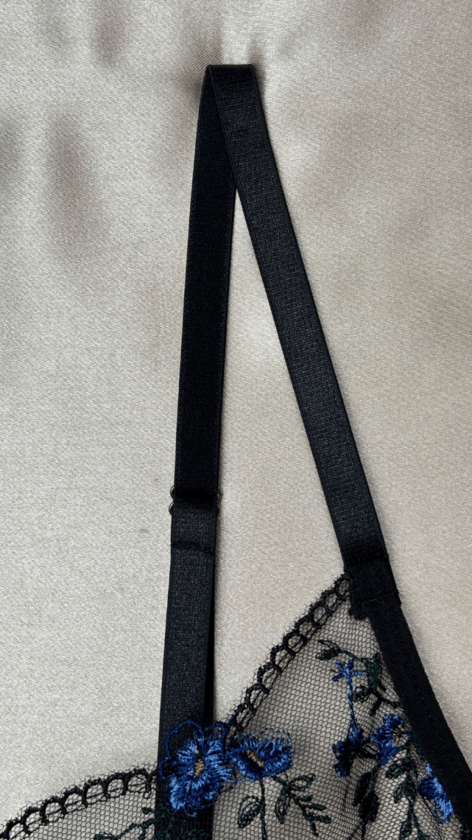 Blueberry Bra - TRÈS FOU OR SOMETHING