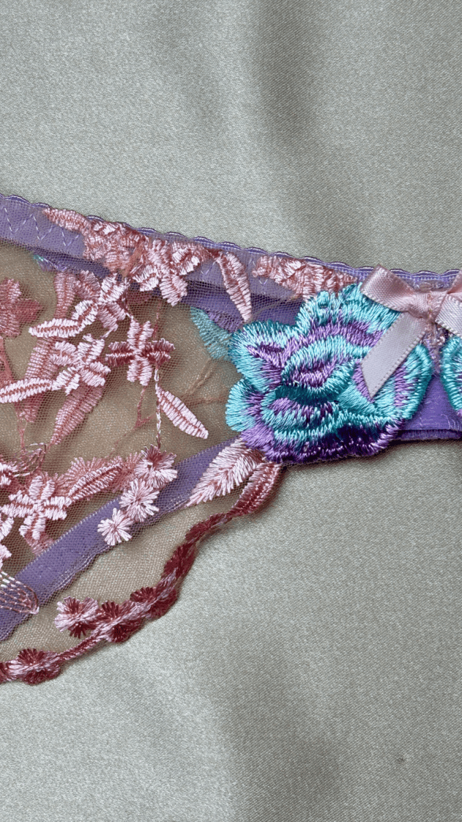 Bri Ella Lavender Garter - TRÈS FOU OR SOMETHING