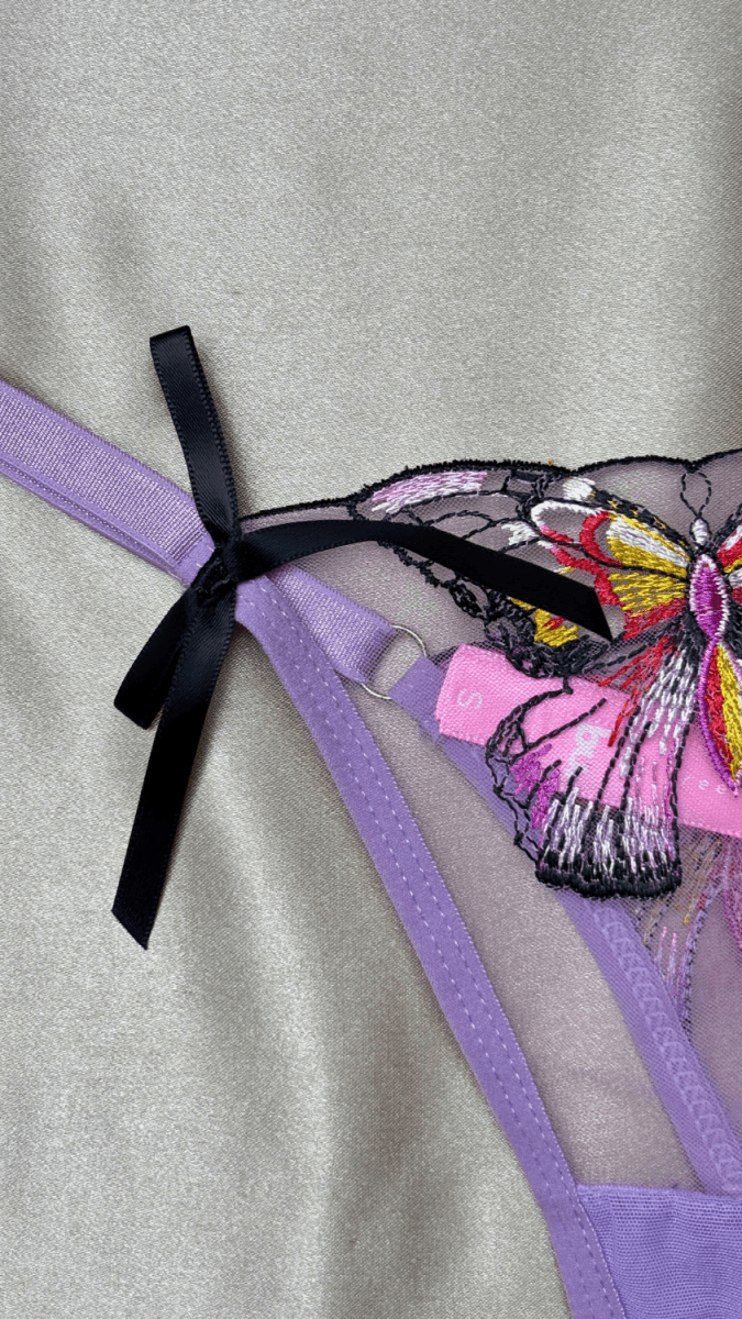 Butterfly Panty - TRÈS FOU OR SOMETHING