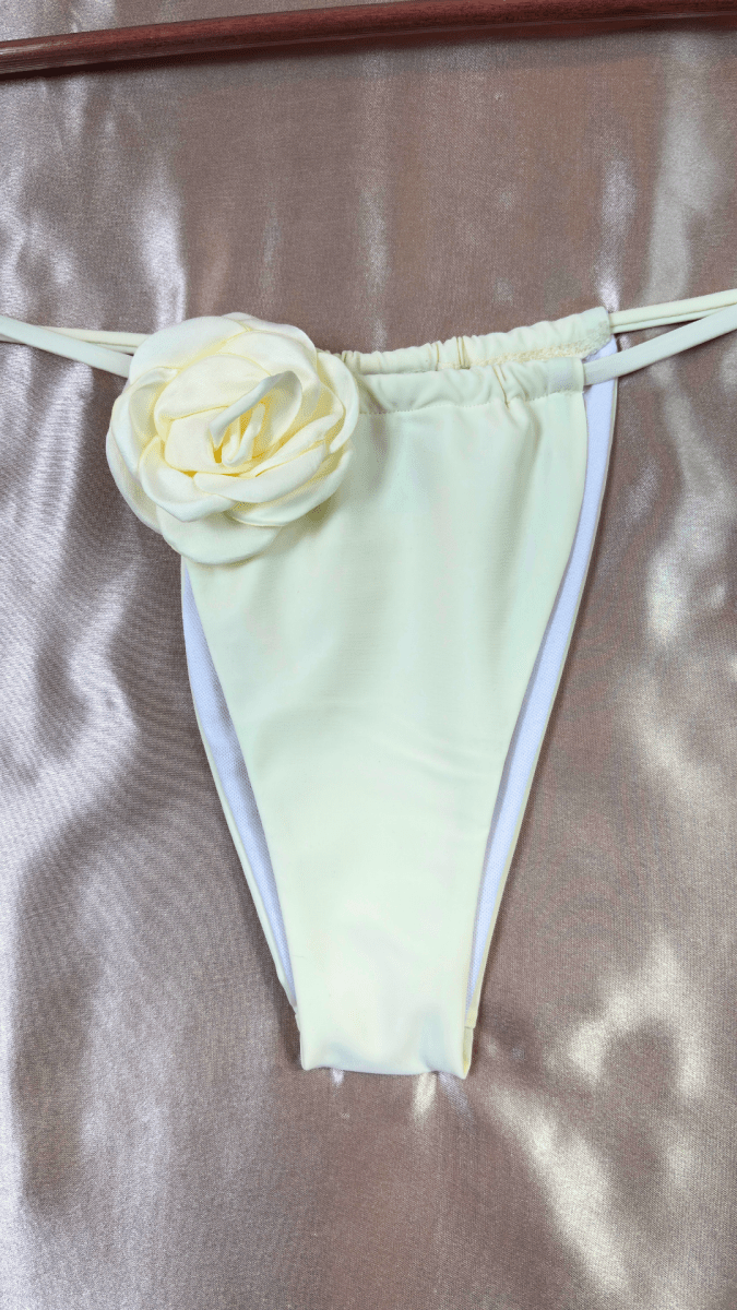 Camelia Bikini Bottom - TRÈS FOU OR SOMETHING