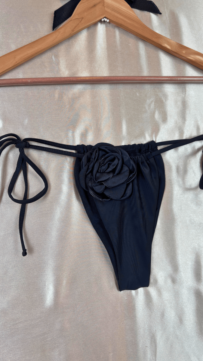 Camelia Bikini Bottom - TRÈS FOU OR SOMETHING