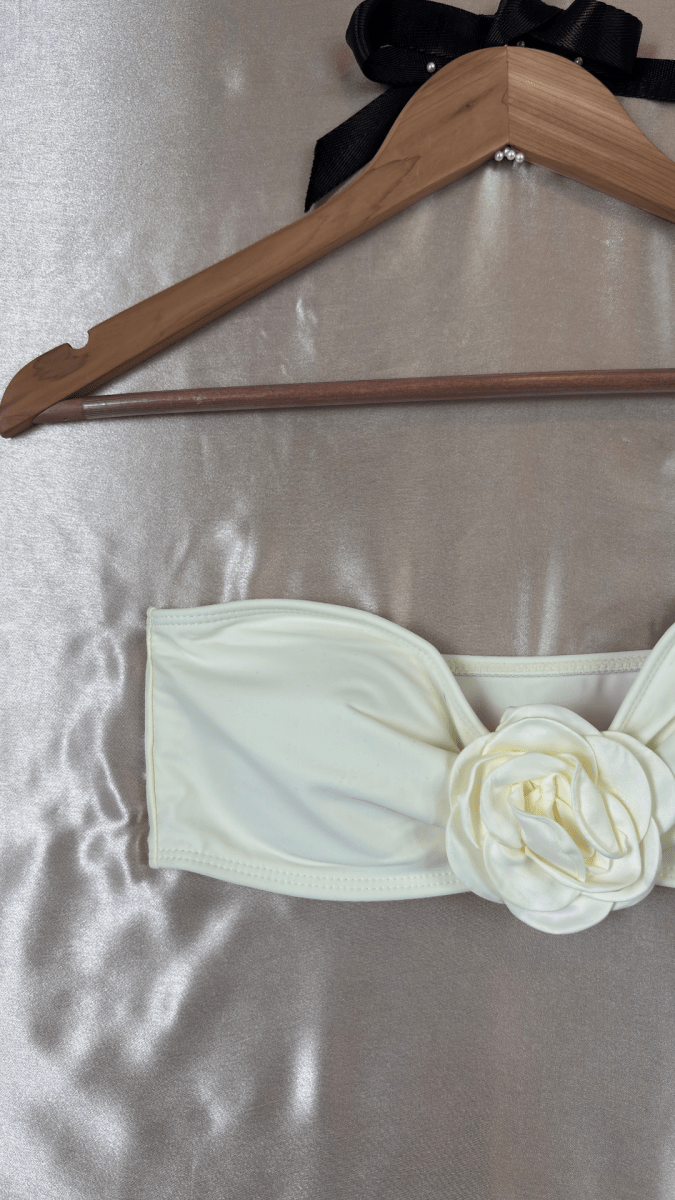 Camelia Bikini Top - TRÈS FOU OR SOMETHING