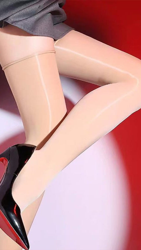 Camera Ready Seamless Stockings - TRÈS FOU OR SOMETHING