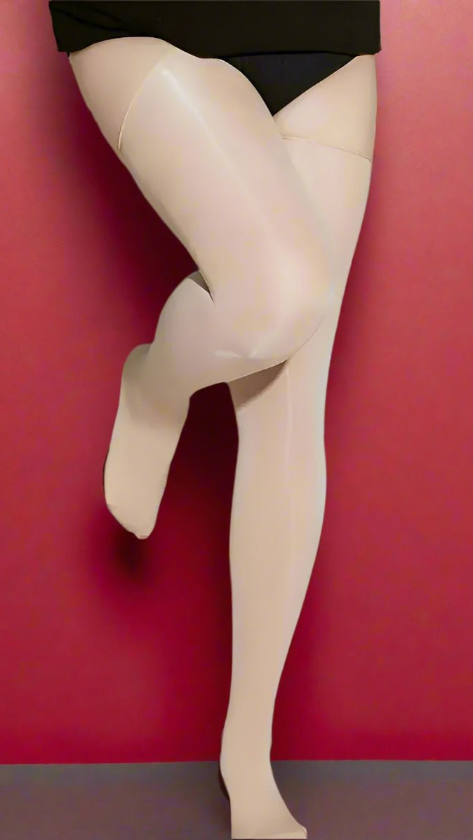 Camera Ready Seamless Stockings - TRÈS FOU OR SOMETHING