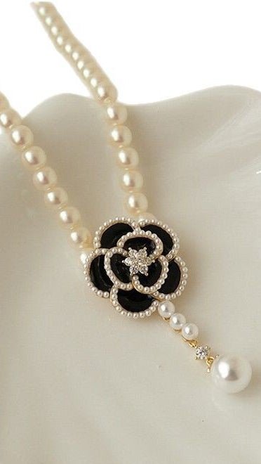 Camilia Pearl Necklace - CHAMBRE 535