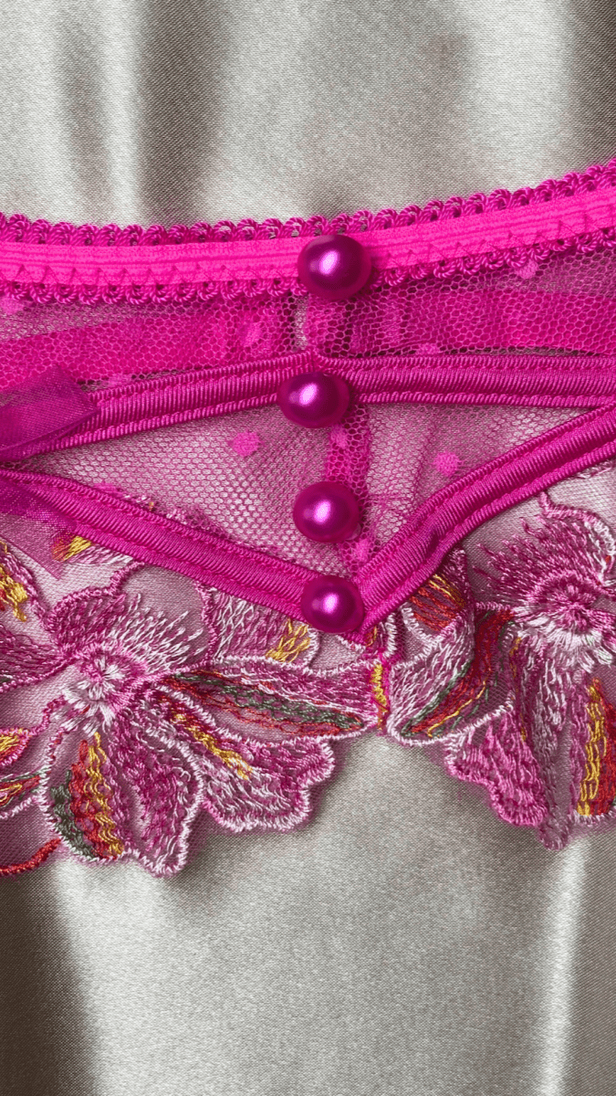 Candy Garter - TRÈS FOU OR SOMETHING