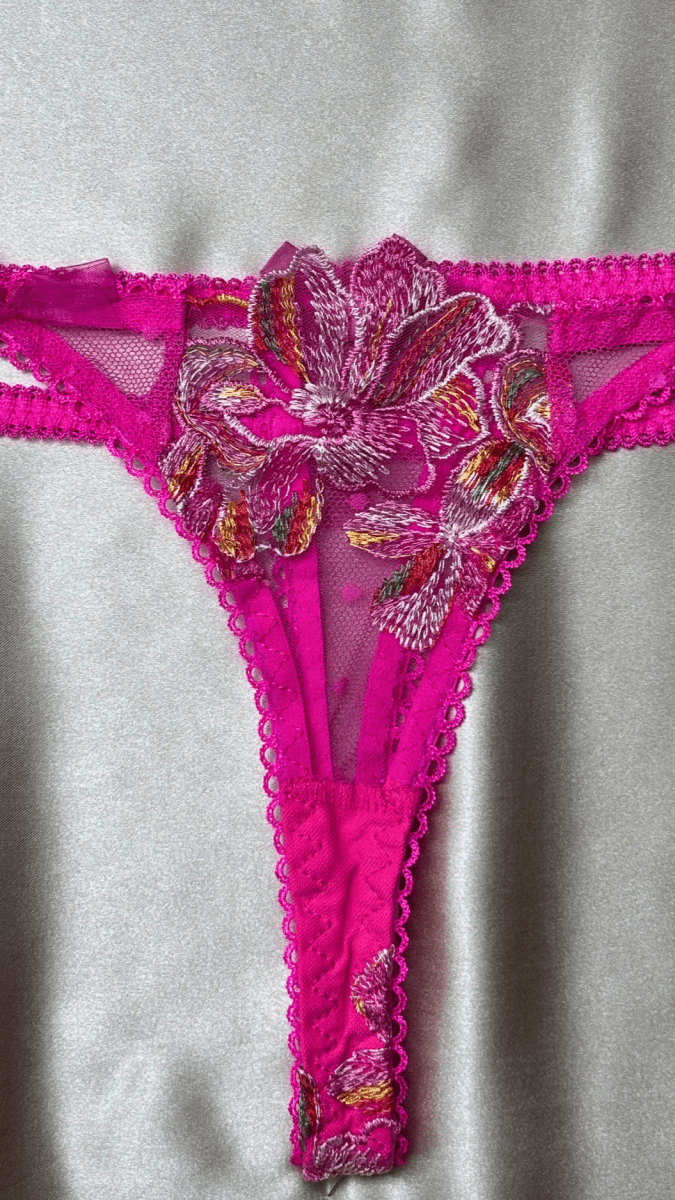 Candy Panty - TRÈS FOU OR SOMETHING