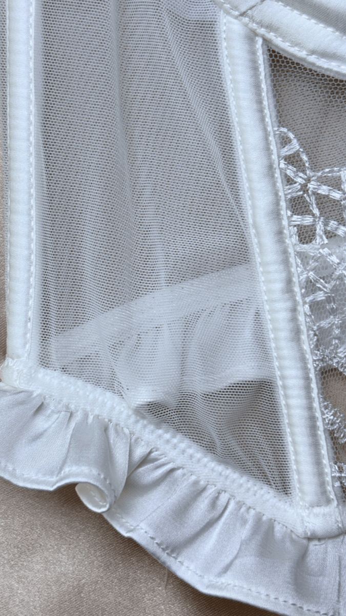 Cecile White Bustier - TRÈS FOU OR SOMETHING