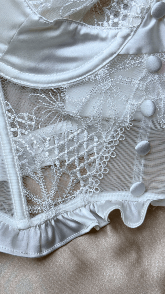 Cecile White Bustier - TRÈS FOU OR SOMETHING