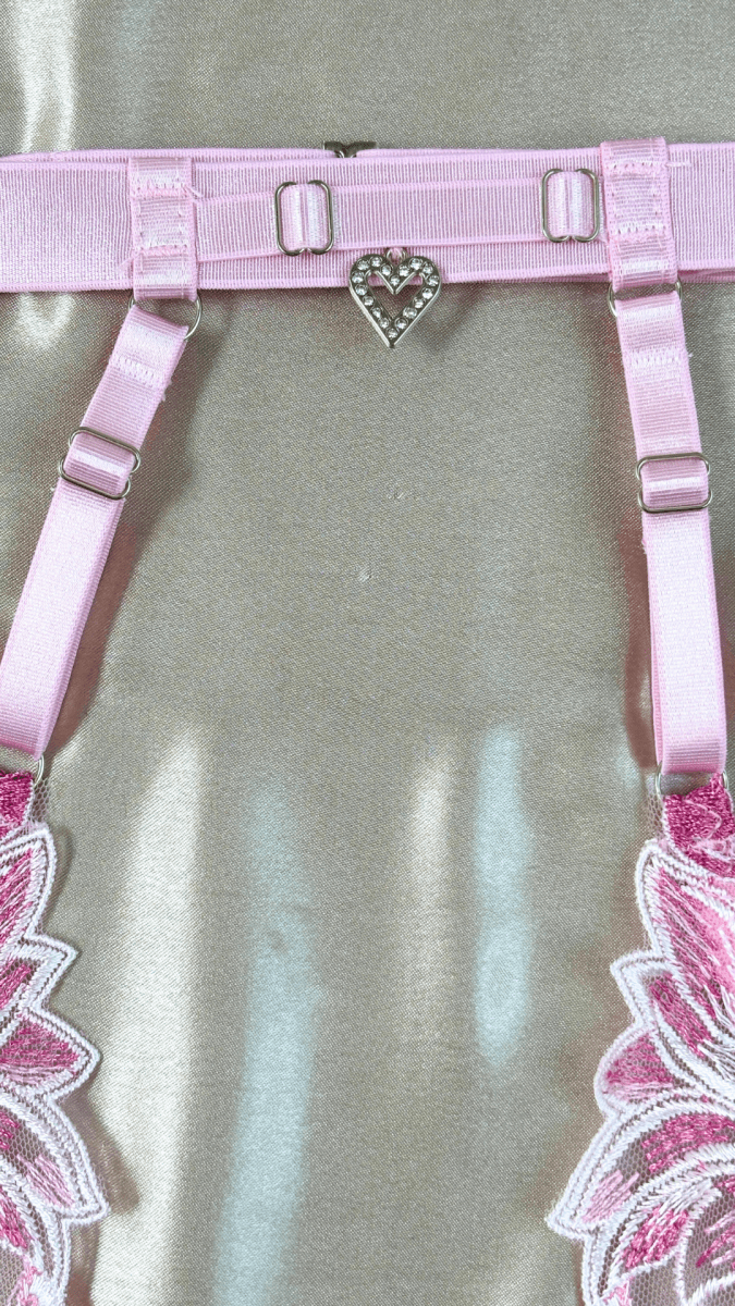 Cherry Bomb Heart Bra - TRÈS FOU OR SOMETHING