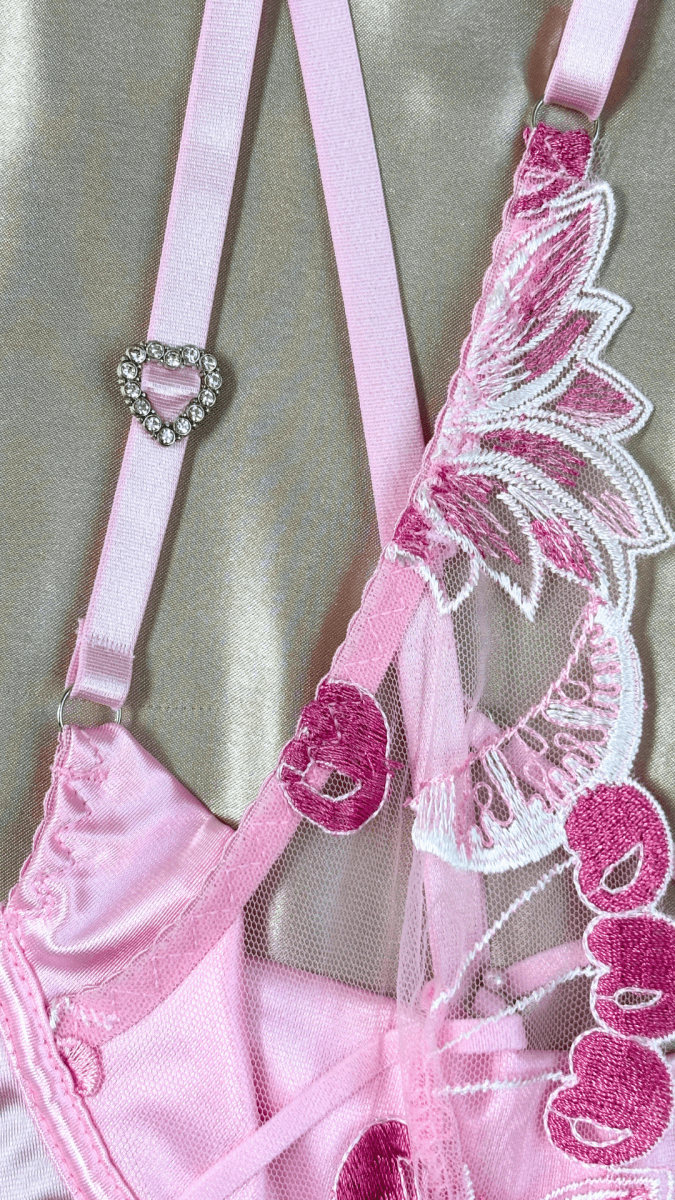 Cherry Bomb Heart Bra - TRÈS FOU OR SOMETHING