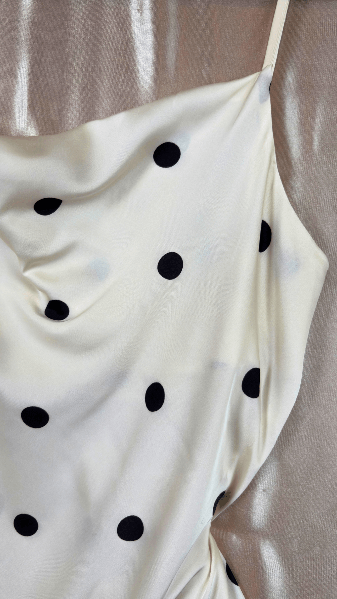 Dot My Dress - TRÈS FOU OR SOMETHING