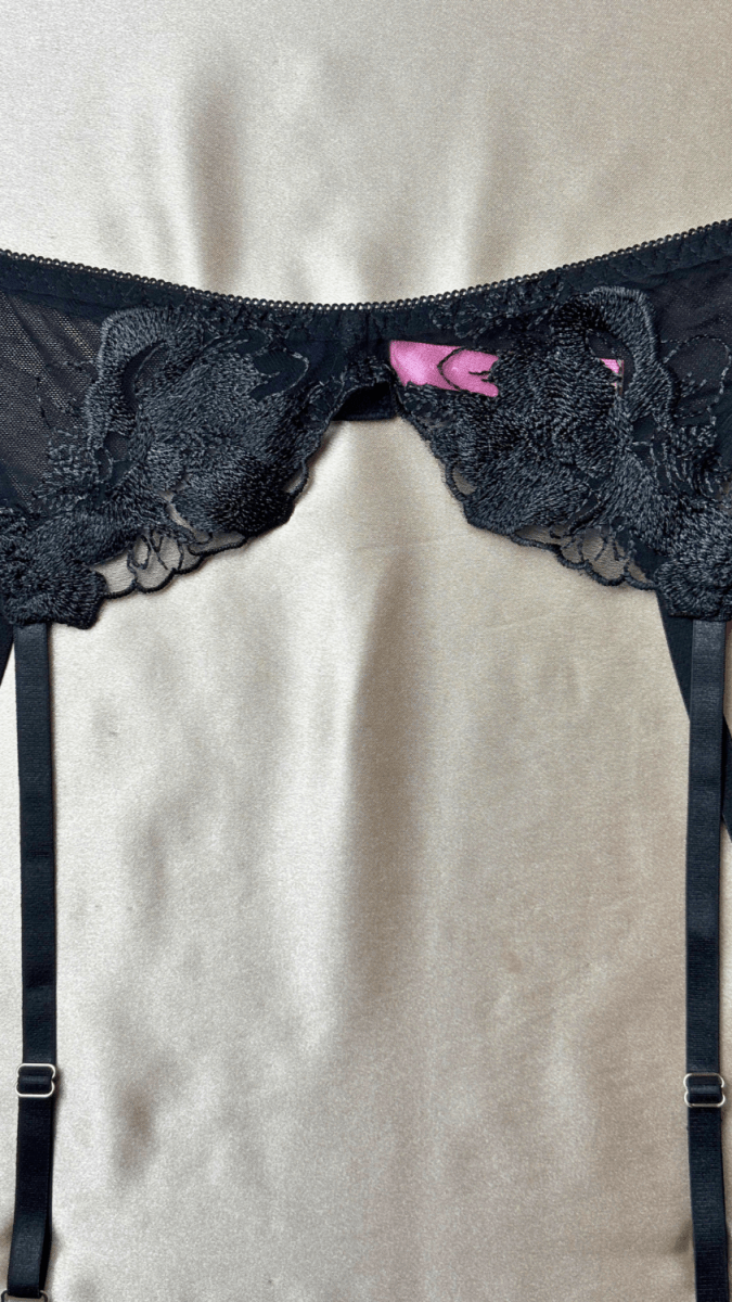 Eden Black Garter - TRÈS FOU OR SOMETHING
