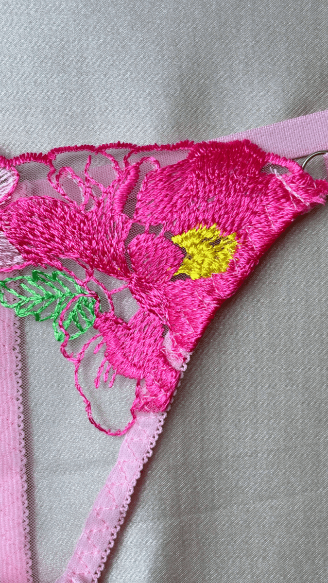 Eden Lacey Pink Underwear - TRÈS FOU OR SOMETHING