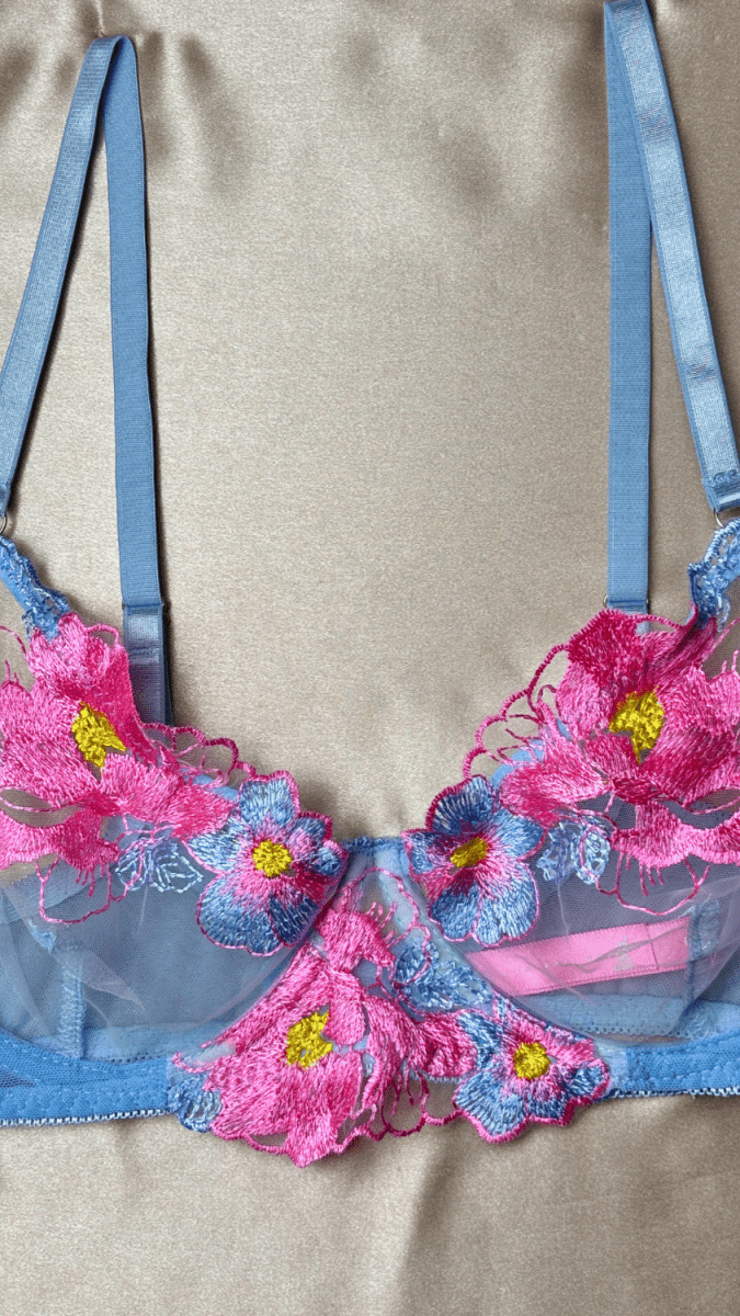Eden Light Blue Bra - TRÈS FOU OR SOMETHING