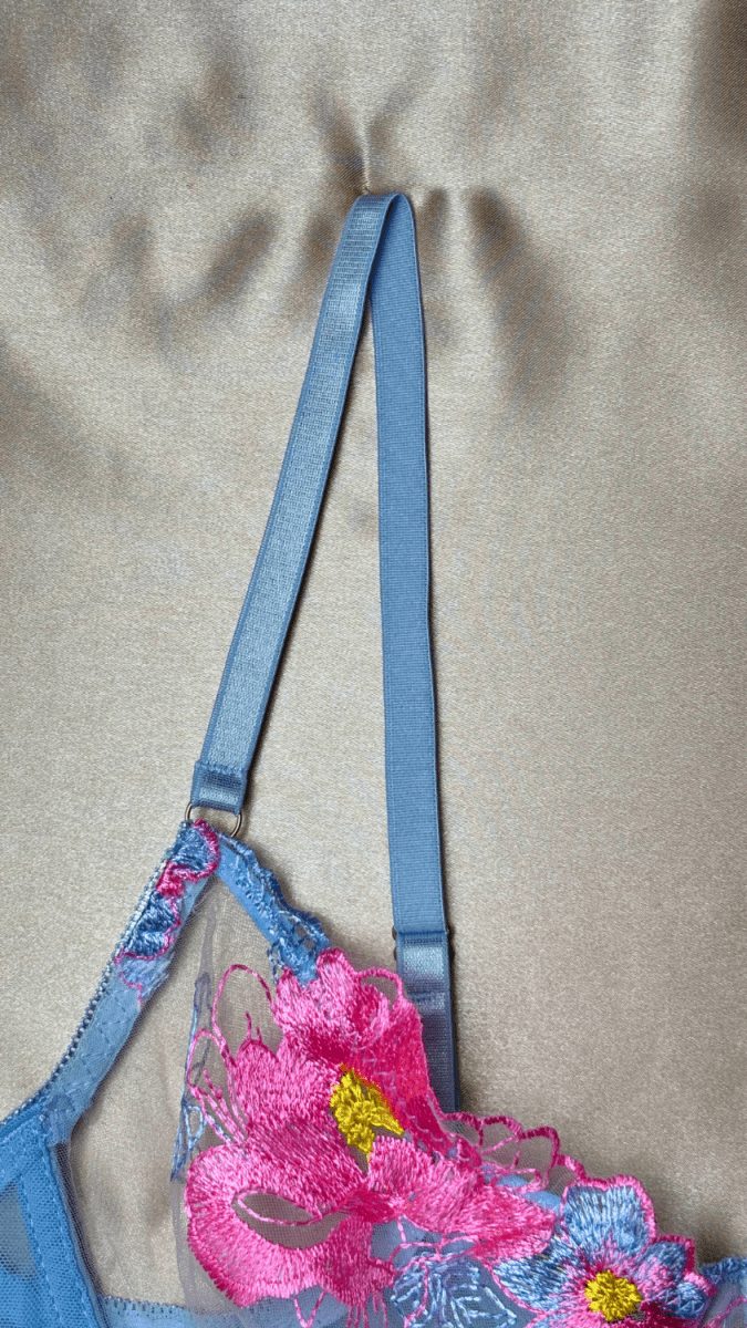 Eden Light Blue Bra - TRÈS FOU OR SOMETHING