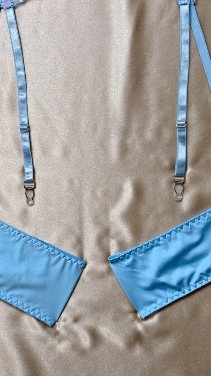 Eden Light Blue Garter - TRÈS FOU OR SOMETHING