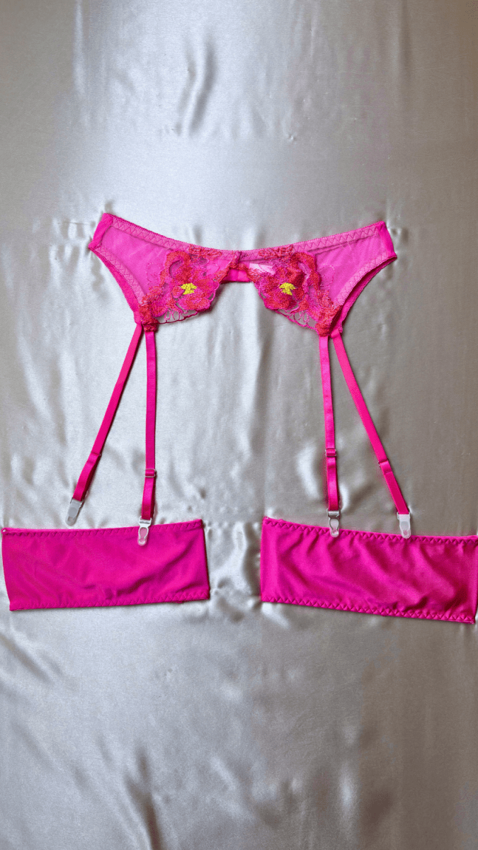 Eden Rose Garter - TRÈS FOU OR SOMETHING