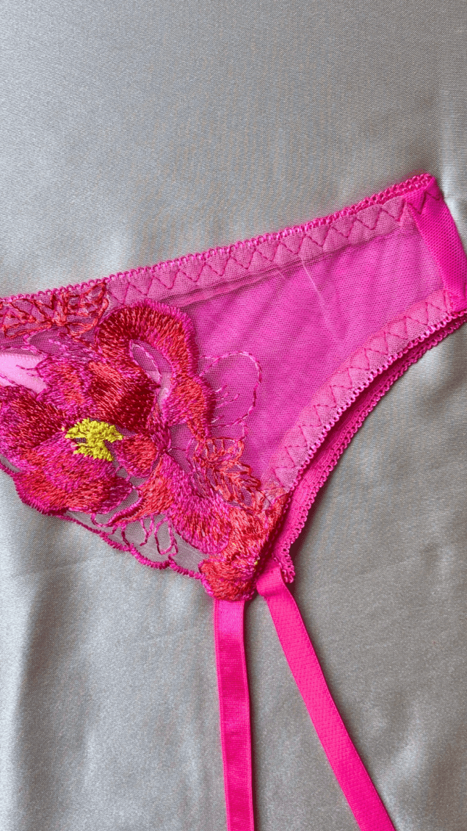 Eden Rose Garter - TRÈS FOU OR SOMETHING