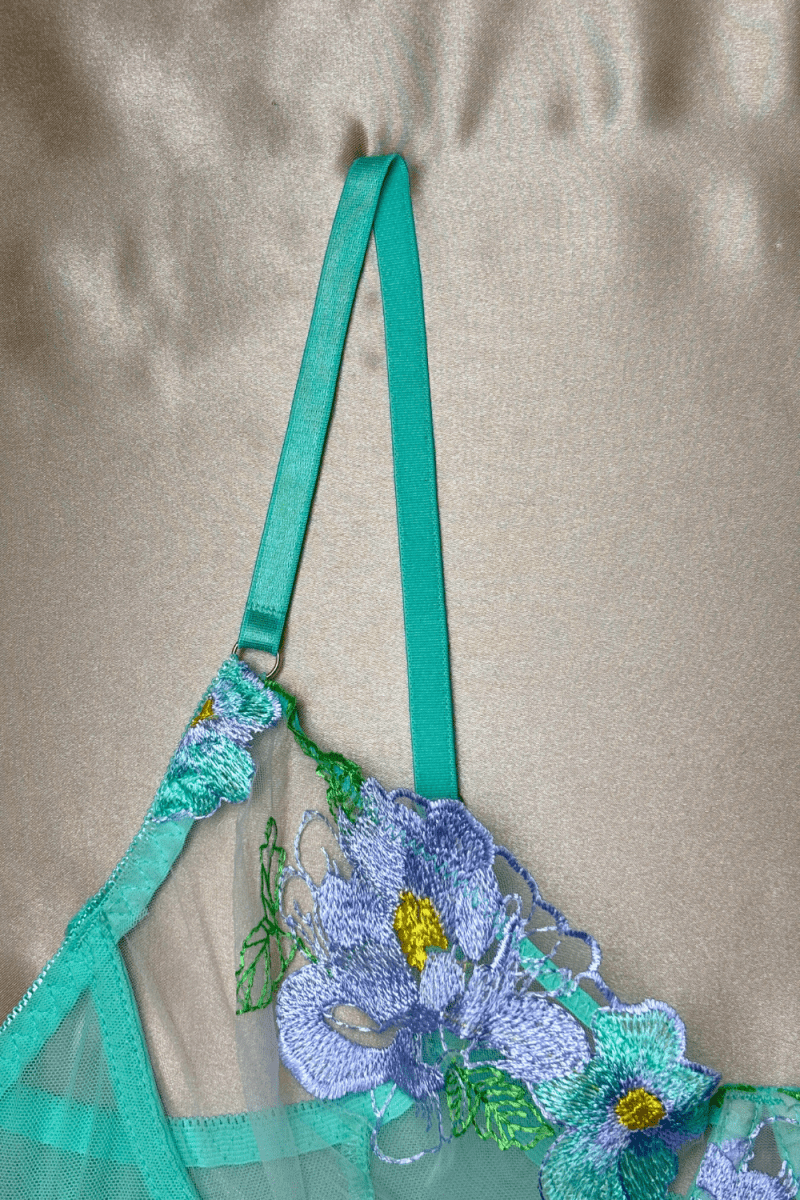 Eden Turquoise Bra - TRÈS FOU OR SOMETHING