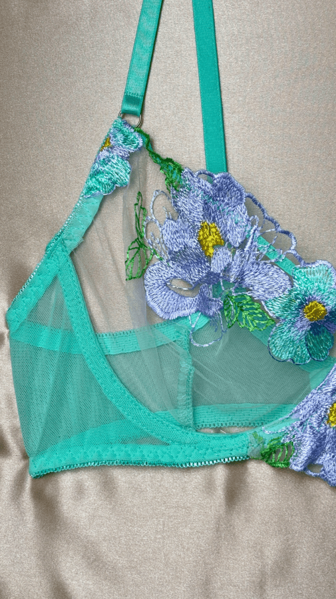 Eden Turquoise Bra - TRÈS FOU OR SOMETHING