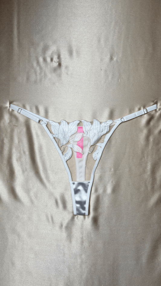 Elle White Panty - TRÈS FOU OR SOMETHING