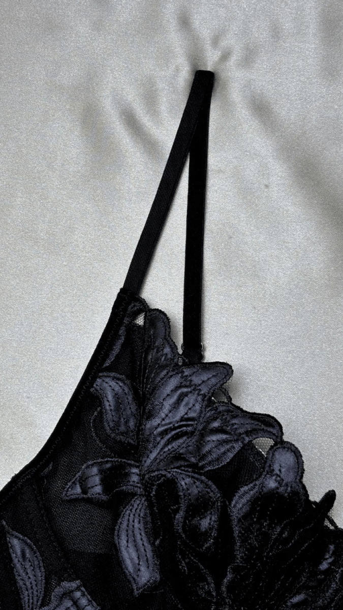 Eloise Black Bralette - TRÈS FOU OR SOMETHING
