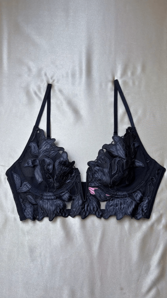 Eloise Black Bralette - TRÈS FOU OR SOMETHING