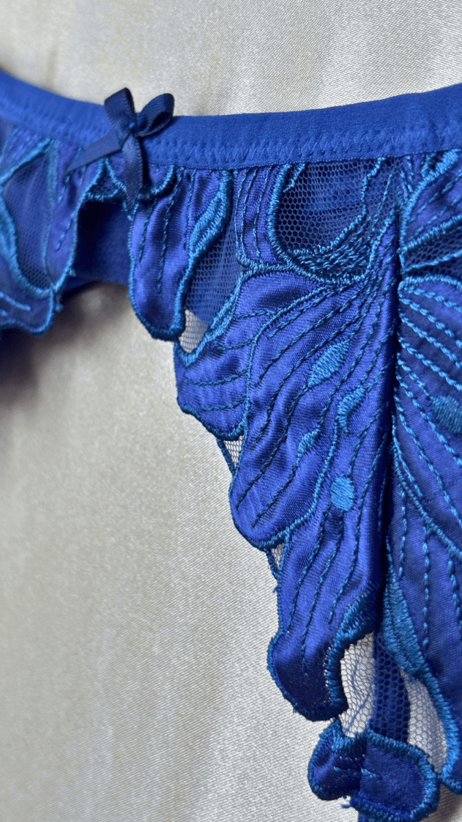 Eloise Blue Garter - TRÈS FOU OR SOMETHING