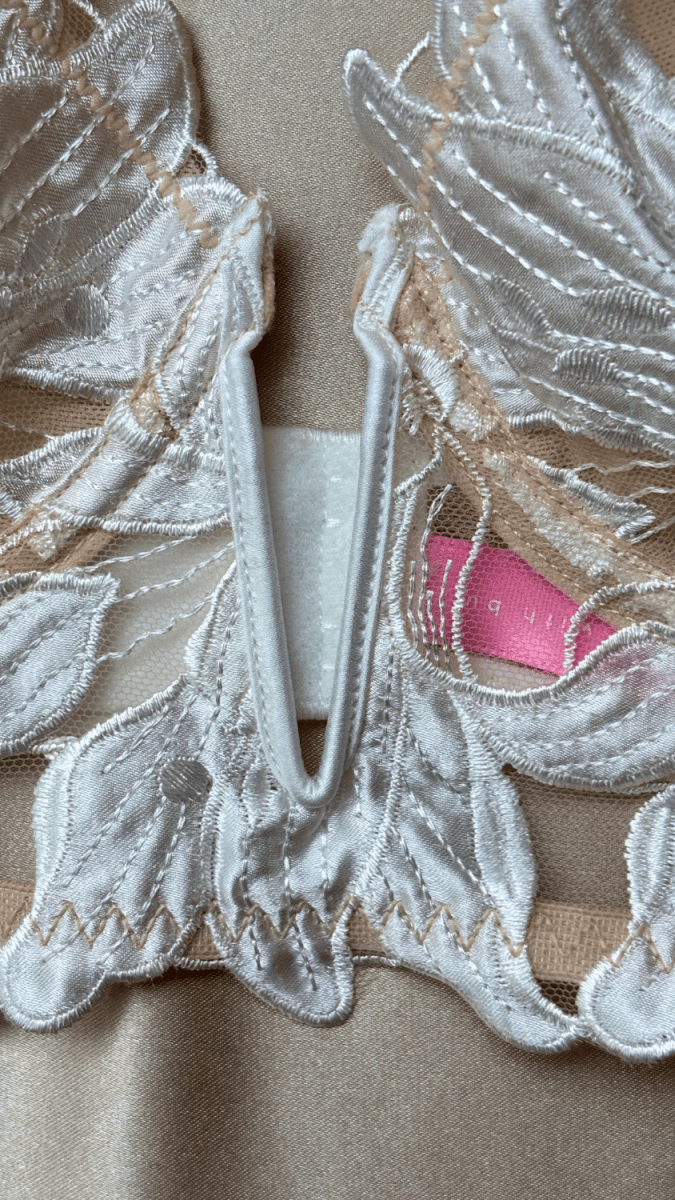 Eloise White Bralette - TRÈS FOU OR SOMETHING