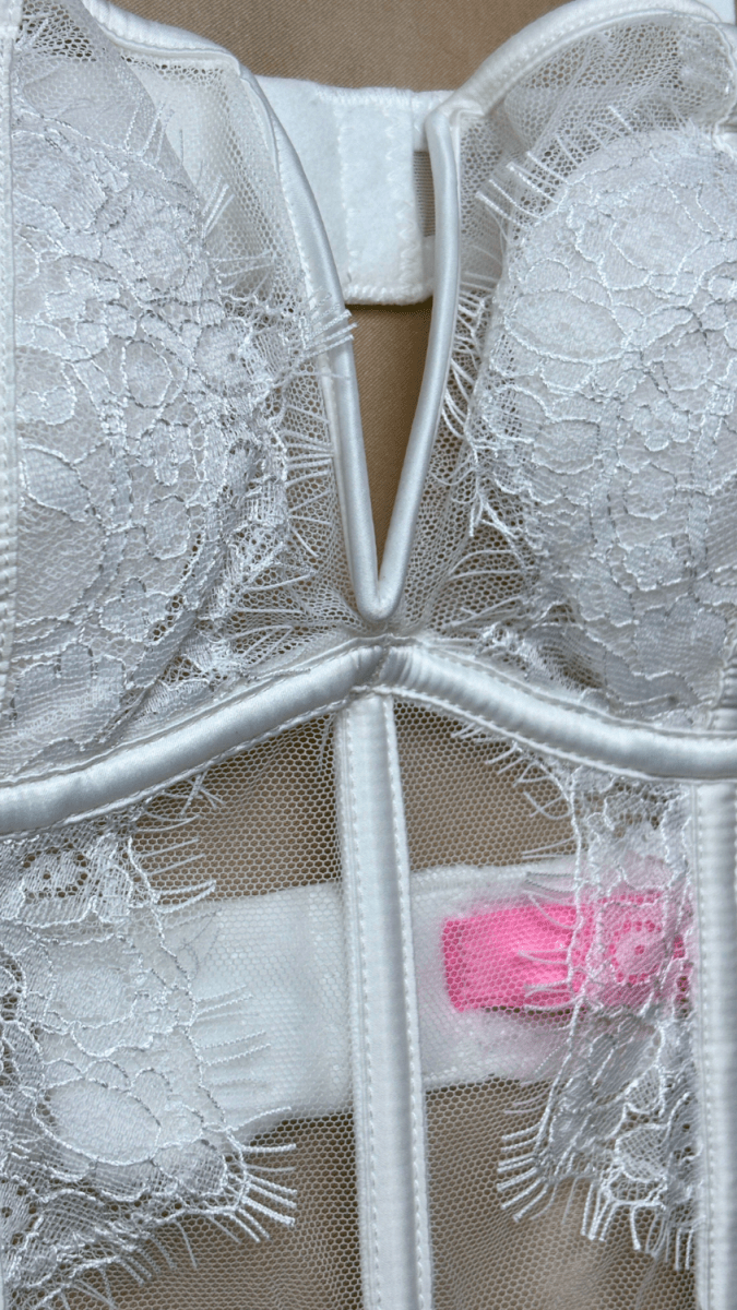 Eva White Bustier - TRÈS FOU OR SOMETHING