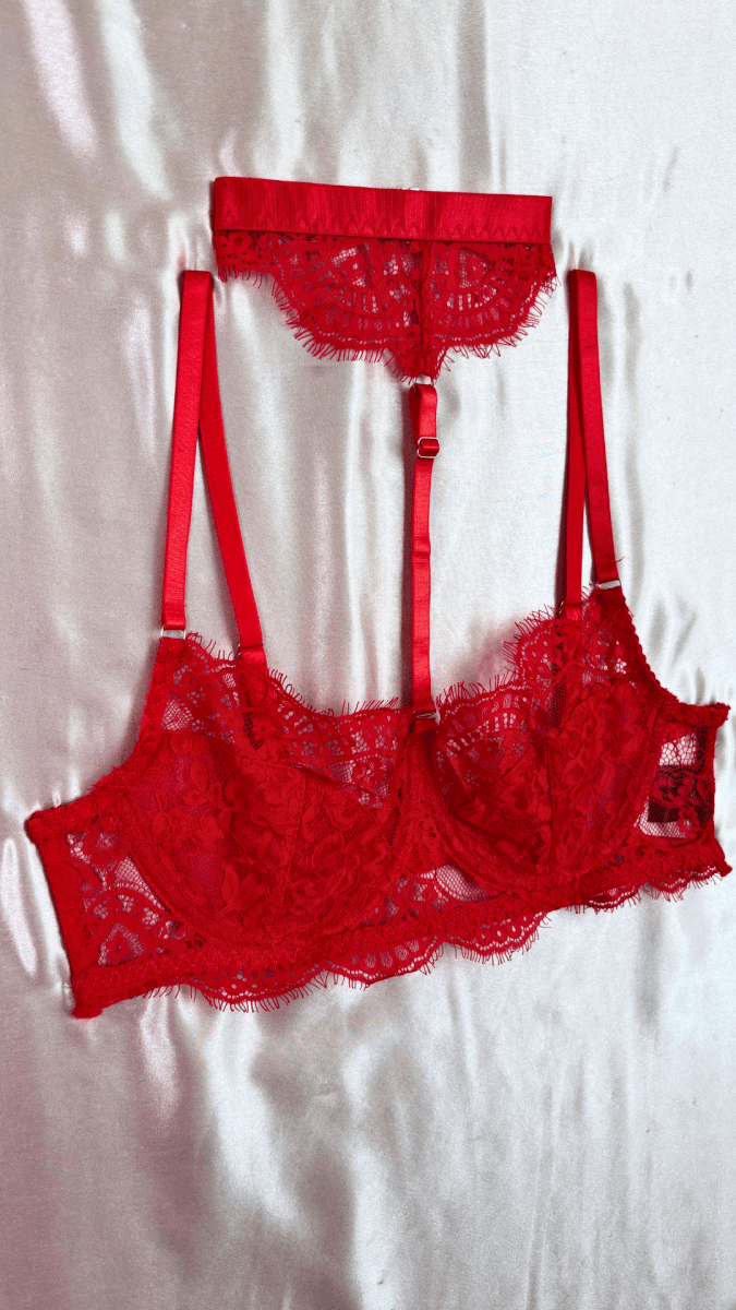 Exquisitely Wrapped in Lace Bra - TRÈS FOU OR SOMETHING