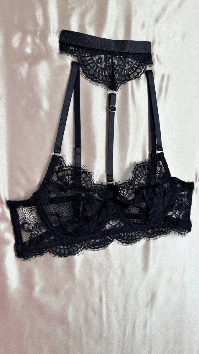 Exquisitely Wrapped in Lace Bra - TRÈS FOU OR SOMETHING