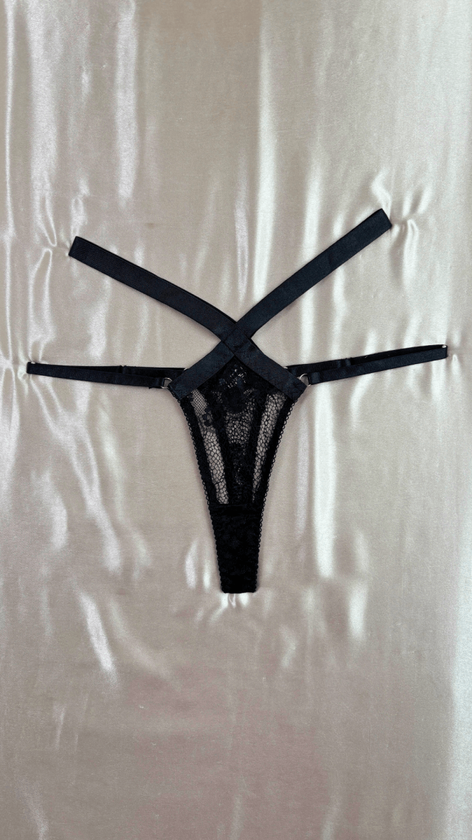 Exquisitely Wrapped in Lace Panty - TRÈS FOU OR SOMETHING