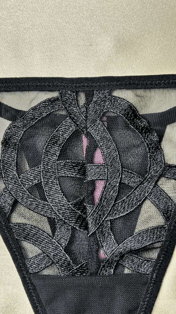 Fleur Black Panty - TRÈS FOU OR SOMETHING